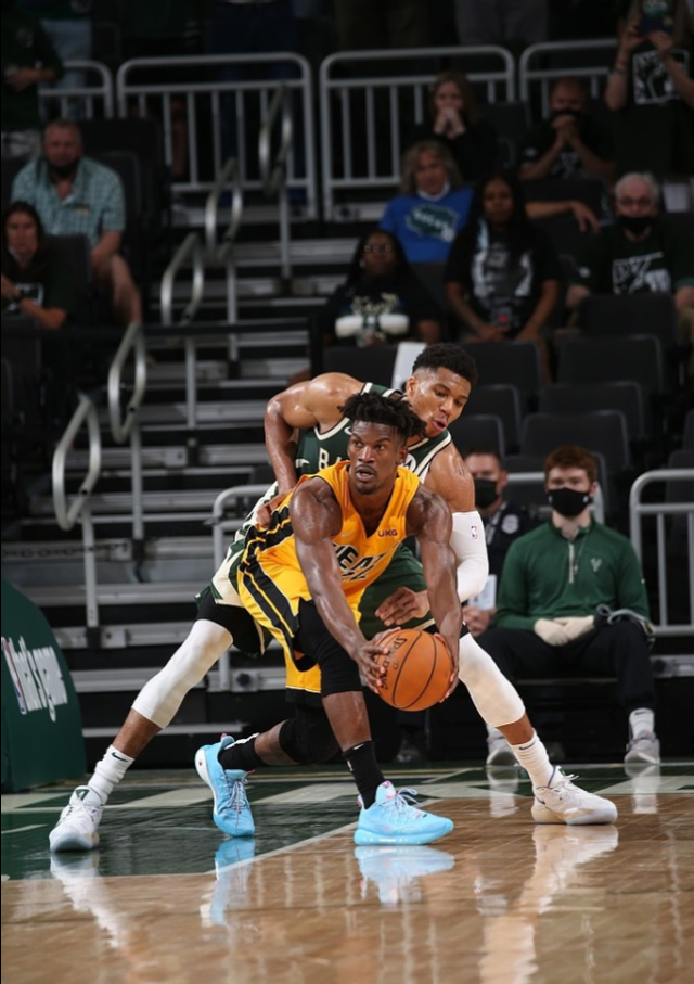 球盟会官方-离谱！字母哥爆冷击败美国队波士顿凯尔特人赛前手感冰凉，清晨英超焦点战的简单介绍